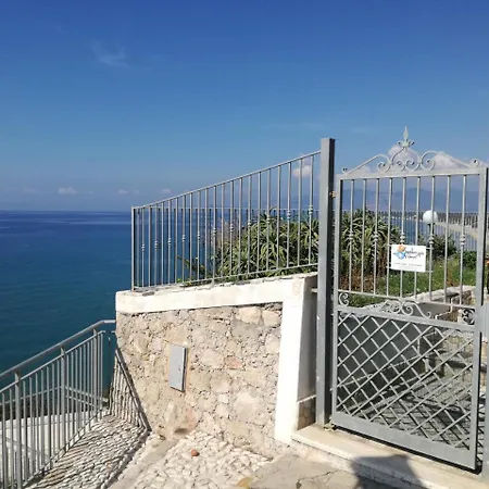 Casa Omero Sperlongaresort * Sperlonga